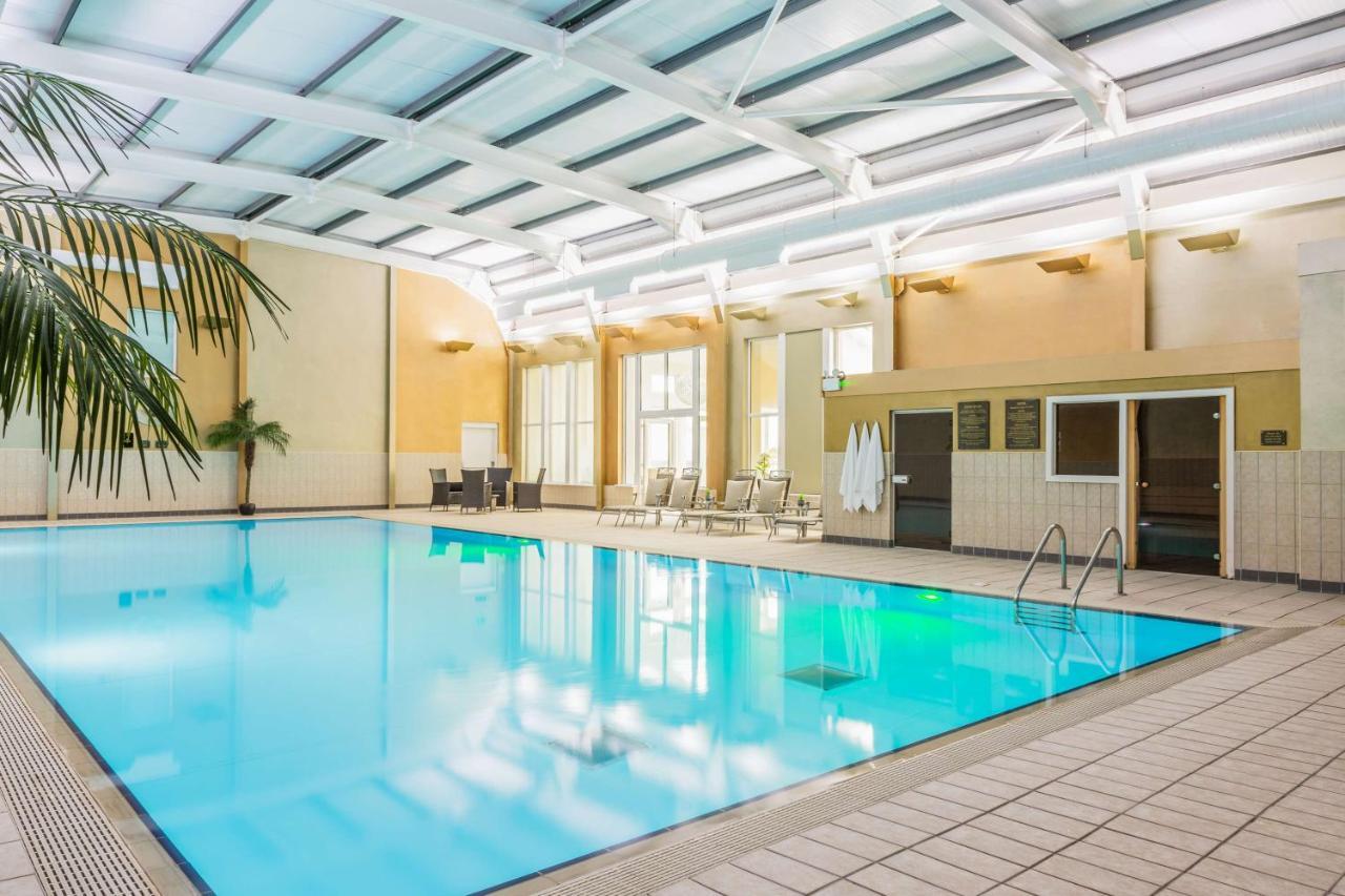 Gleddoch Golf & Spa Resort Langbank Extérieur photo
